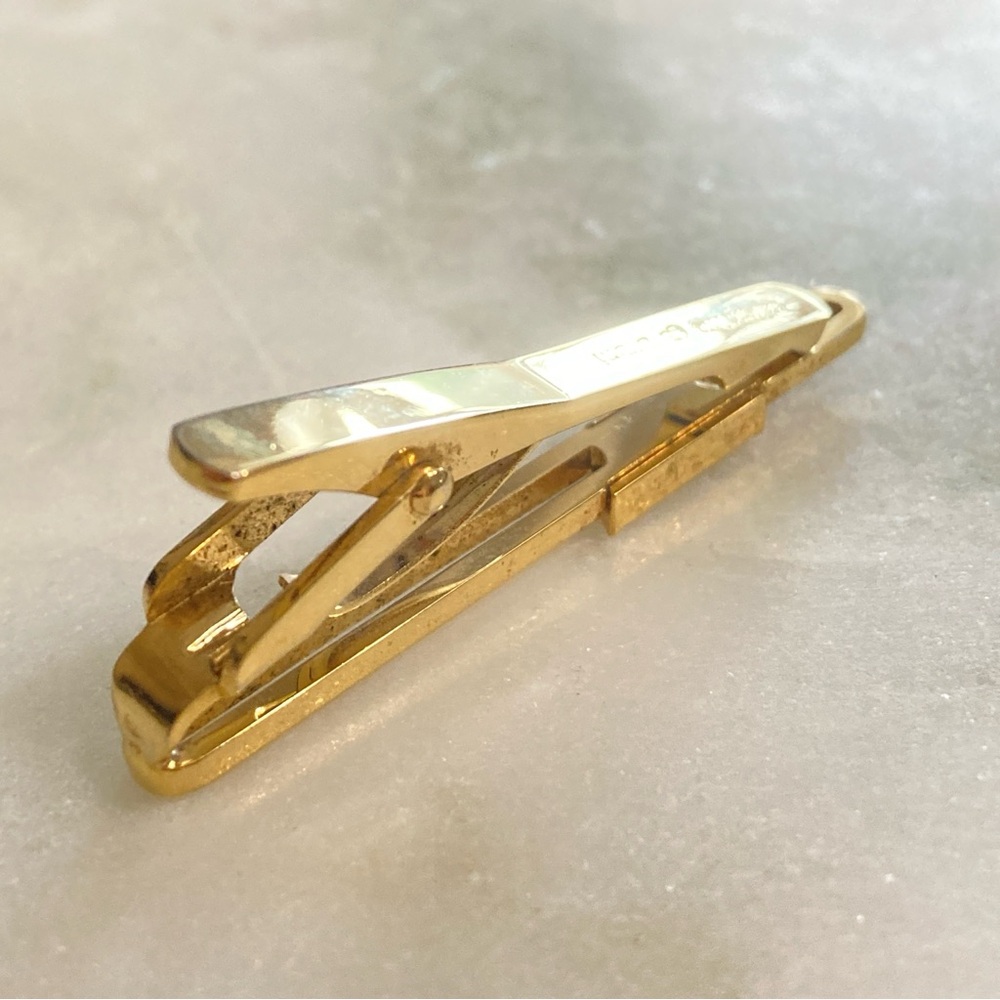 Valentino Cuff Links + Tie Clip Set - Picture 6 of 8